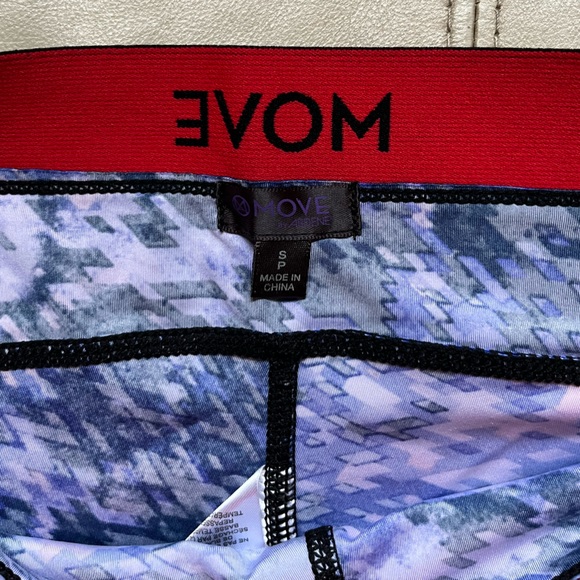 Blue and red booty shorts - Picture 3 of 3